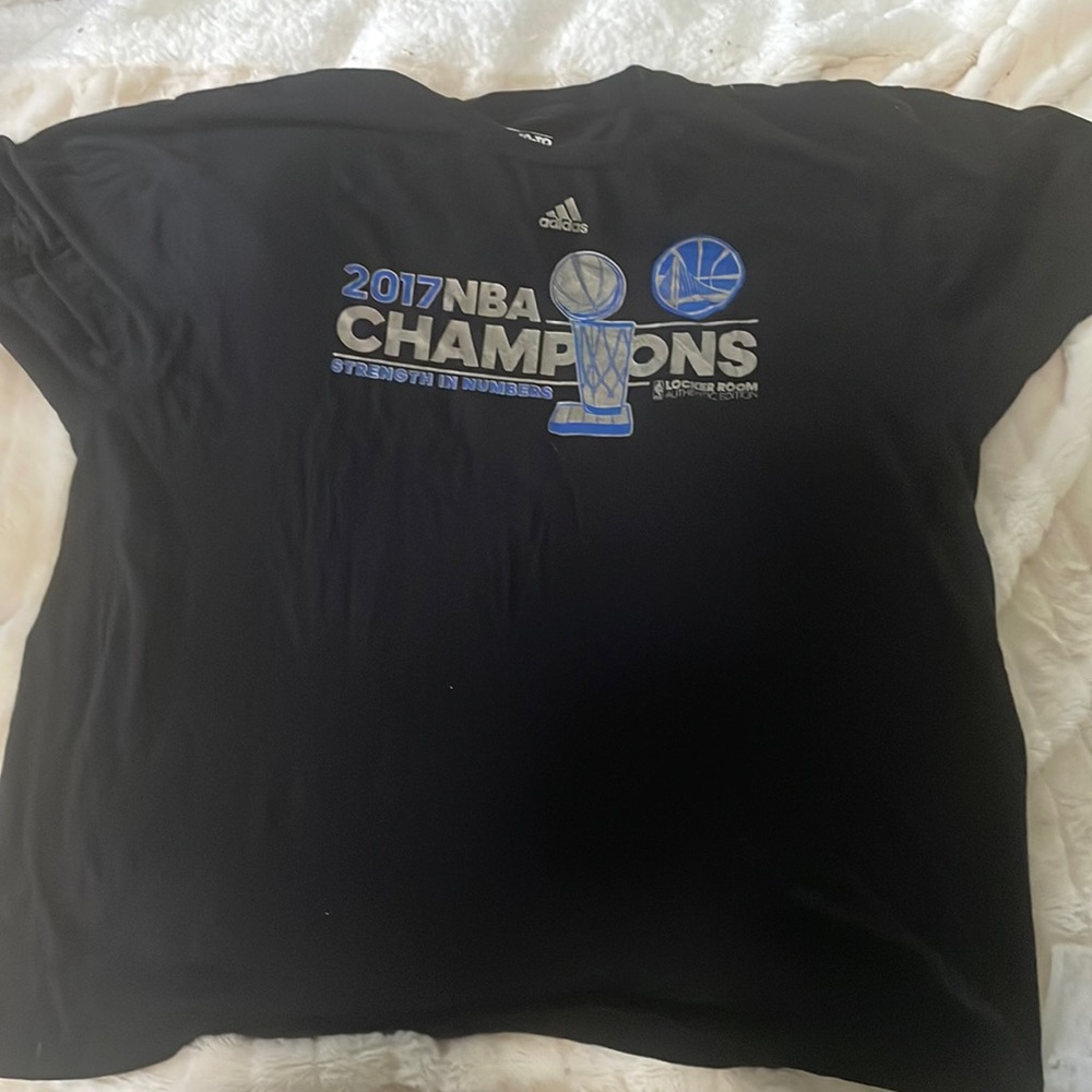 Adidas XXL shirt